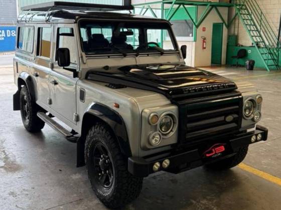 LAND ROVER DEFENDER 2.4 110 SW 4X4 TURBO DIESEL 4P MANUAL